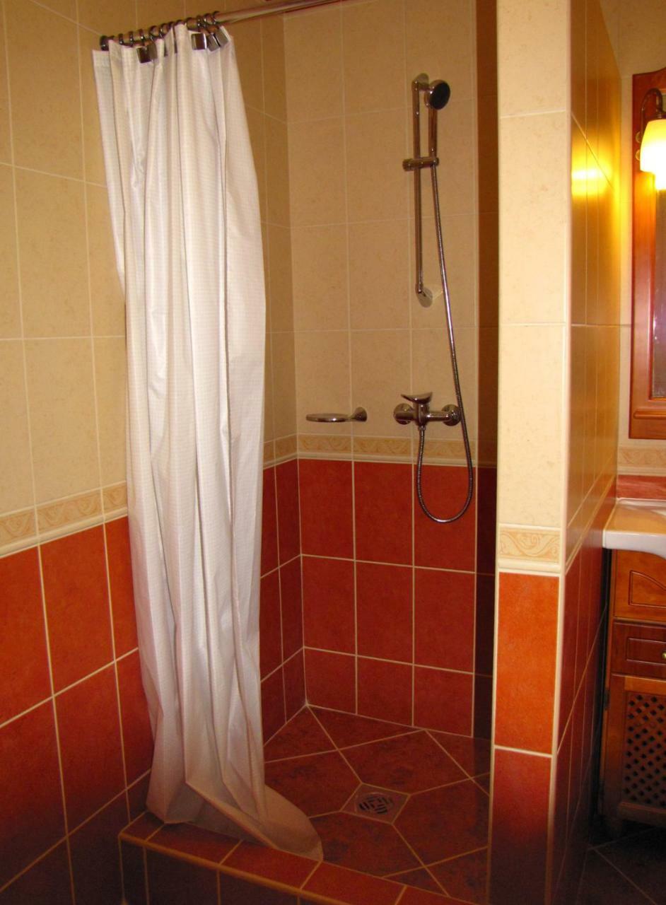 Szegfu Apartman Villa Hajduszoboszlo Exterior photo