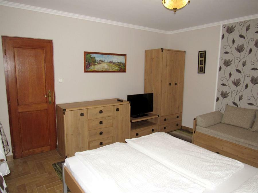 Szegfu Apartman Villa Hajduszoboszlo Exterior photo