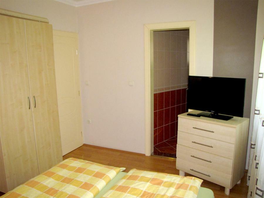 Szegfu Apartman Villa Hajduszoboszlo Exterior photo
